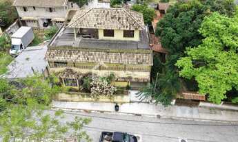 Imagem: Casa 5 quartos no Engenho do Mato próxima