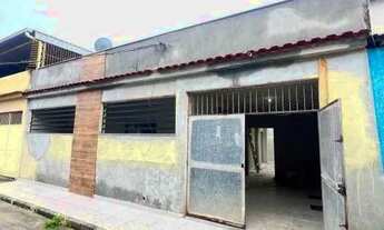 Imagem: Ótima casa reformada com 2 quarto para