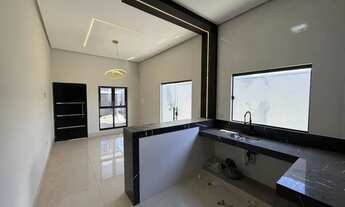 Imagem 7: Casa para Venda em Montes Claros, Residencial Monte Belo, 3 dormitórios, 1 suíte, 2 banhei