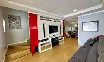 Imagem 4: Sobrado alto padrão com 3 dormitórios e 3 vagas de garagem, com amplo jardim - Camboriú/SC