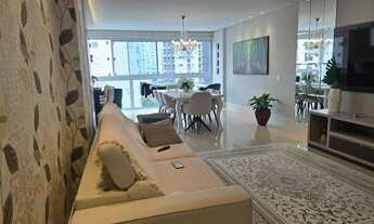 Imagem 2: Apartamento 3 Suítes Decorado Centro Balneário Camboriú