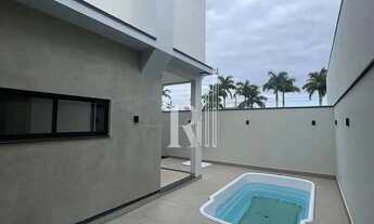 Imagem 4: Duplex com piscina e 2 demi-suítes + 1 suíte no Bosque da Mata,Tijucas, SC
