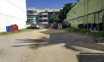 Imagem 2: Imóvel para aluguel e venda possui 600 metros quadrados