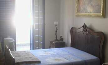 Imagem 6: Sobrado piso superior - 3 dormitórios grandes, sendo 1 suite, todos com porta balcão, a su