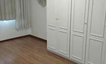 Imagem 3: Excelente apartamento vazio na quadra da praia. 02 quartos (01 suíte) e 01 vaga