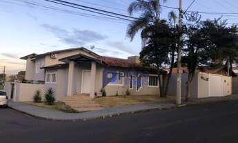 Imagem: Sobrado à venda e para alugar com 06 dormitórios