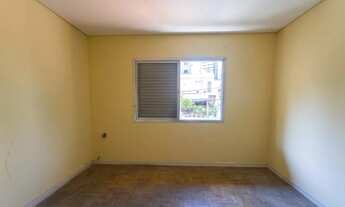 Imagem 2: Casa à venda com 192m², 2 quartos e 4 vagas