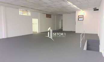 Imagem 2: Galpão para alugar, 450 m² por R$ 2.500,00/mês - Nossa Senhora Aparecida - Juiz de Fora/MG