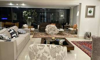 Imagem 2: Apartamento em Perdizes com 190m2 com 4 dormitórios e 5 vagas