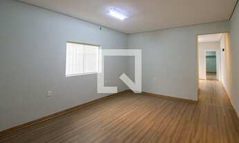 Imagem 5: Casa à Venda - Bosque, 4 Quartos, 200 m2