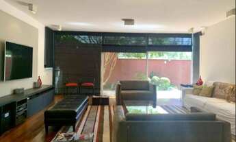 Imagem: Casa para locação em rua tranquila 365m²