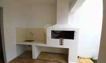 Imagem 6: Casa com 4 quartos e 7 banheiros para alugar