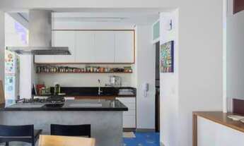 Imagem 4: 2 suítes, sala ampliada, lazer completo, condominio clube, ao lado do metro