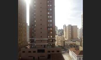 Imagem 3: CURITIBA - Apartamento Padrão - Centro