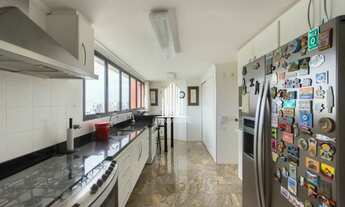 Imagem 6: Cobertura em Moema 400m² 4 Suítes, 4 Dormitórios, 7 Banheiros e 4 Vagas