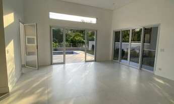 Imagem 3: Casa para Venda em Barueri, Alphaville, 4 dormitórios, 4 suítes, 6 banheiros, 4 vagas