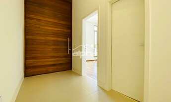 Imagem 7: Nova no Alphaville 1