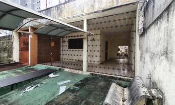 Imagem 7: Casa para PONTO COMERCIAL, a venda possui 418 metros quadrados de arae total