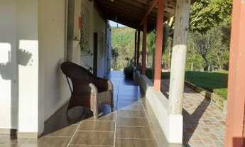 Imagem 3: Chácara muito estruturada na comunidade do GAMA em Tijucas do Sul-PR