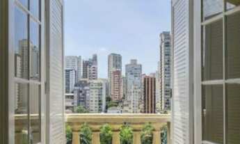 Imagem 6: Apartamento com 3 dormitórios sendo 1 suíte com 2 vagas de garagem. No bairro do Pacaembu