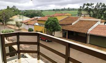 Imagem: Casa à venda, 250 m2, com 3 quartos, 4