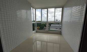 Imagem 2: Apartamento Na Ponta do Farol Vista Mar 2 Suites