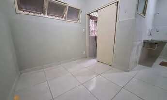 Imagem 3: Apartamento com 3 dormitórios para alugar, 85 m² por R$ 1.750/mês - Itapuã - Vila Velha/ES