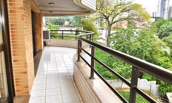 Imagem 4: Apartamento para venda possui 177 metros quadrados com 4 quartos em Vila Mariana - São Pau