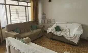 Imagem: Jacarei - Casa Padrão - Jardim Mesquita