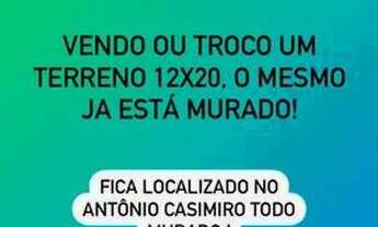 Imagem: Vendo ou troco um terreno