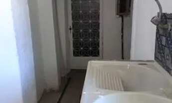 Imagem 4: 2 casas tipo apartamento mais um espaço de terreno