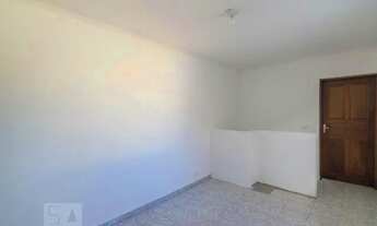 Imagem 6: Casa para Aluguel - Parque Bandeirante, 2 Quartos, 70 m2