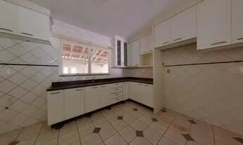 Imagem: Casa para aluguel tem 182 metros quadrados