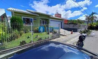 Imagem: PALHOçA - Casa Padrão - Madri