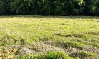 Imagem 5: LL-Vendo terreno plano com vista de qualidade