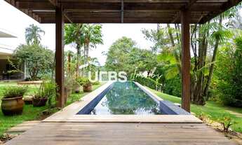 Imagem 6: Casa de condomínio para venda com 560 metros quadrados com 4 quartos