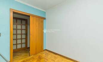 Imagem 5: Apartamento para aluguel possui 96 metros quadrados com 3 quartos em Jardim Itu - Porto Al