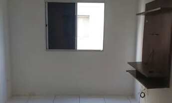 Imagem 2: Aluga-se Apartamento 2/4 -Próximo ao Shopping, Terra Brasilis- Cond. Praia de Interlagos