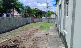 Imagem 4: Ponto Comercial para Venda em Fortaleza, Prefeito José Walter, 1 dormitório, 2 banheiros