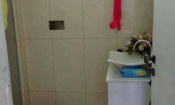 Imagem 4: Apartamento para Venda em São Gonçalo, Alcantara, 2 dormitórios, 1 banheiro, 1 vaga