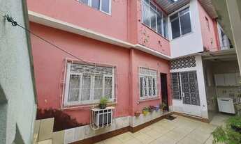 Imagem 6: Casa Frente Rua 4 Quartos (2 Suítes), Terraço e 2 Vagas + Casa de 1 Quarto Centro Ac Carta