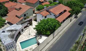 Imagem: Casa no Bairro Ininga com 05 quartos e 1200m²