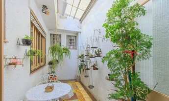 Imagem 10: Casa para Venda - 222m², 3 dormitórios, sendo 3 suites, 2 vagas - Menino Deus