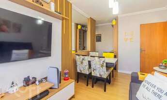 Imagem 3: Imóvel para venda possui 69 metros quadrados com 2 quartos em São Sebastião - Porto Alegre