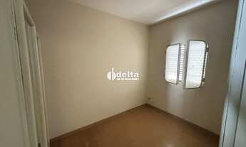 Imagem 6: Prédio disponível para venda e locação no bairro Nossa Senhora Aparecida em Uberlândia-MG