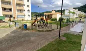 Imagem 2: Apartamento com 2 dormitórios para alugar, 60 m² por R$ 2.000 - Espinheiros - Itajaí/SC