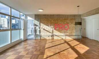 Imagem 4: Higienópolis, 2 dormitórios, 1 suíte, 1 vaga, totalmente reformado