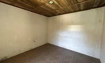 Imagem 2: CASA COM 2 DORMITÓRIOS NO BAIRRO FARRAPOS