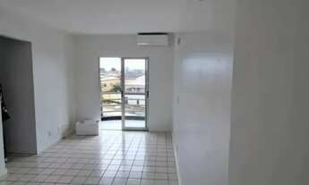 Imagem 2: PARQUE 10, COND. ARVOREDO, ALUGO COM SALA 2 AMBIENTES, 3 QUARTOS SENDO 1SUÍTE COM ARMÁRIO