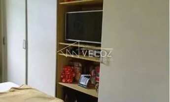 Imagem: Apartamento - / Residencial / Glória